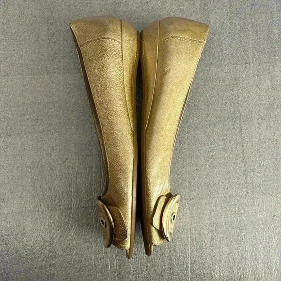 [9]Stuart  Weitzman Gold Buckle Patent Peep Toe Flat - Picture 3 of 9